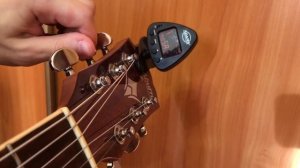 Гитарный тюнер Adams (Видео для продажи)