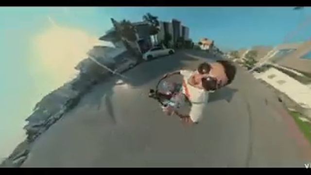 знаешь почему я богатый малодой!