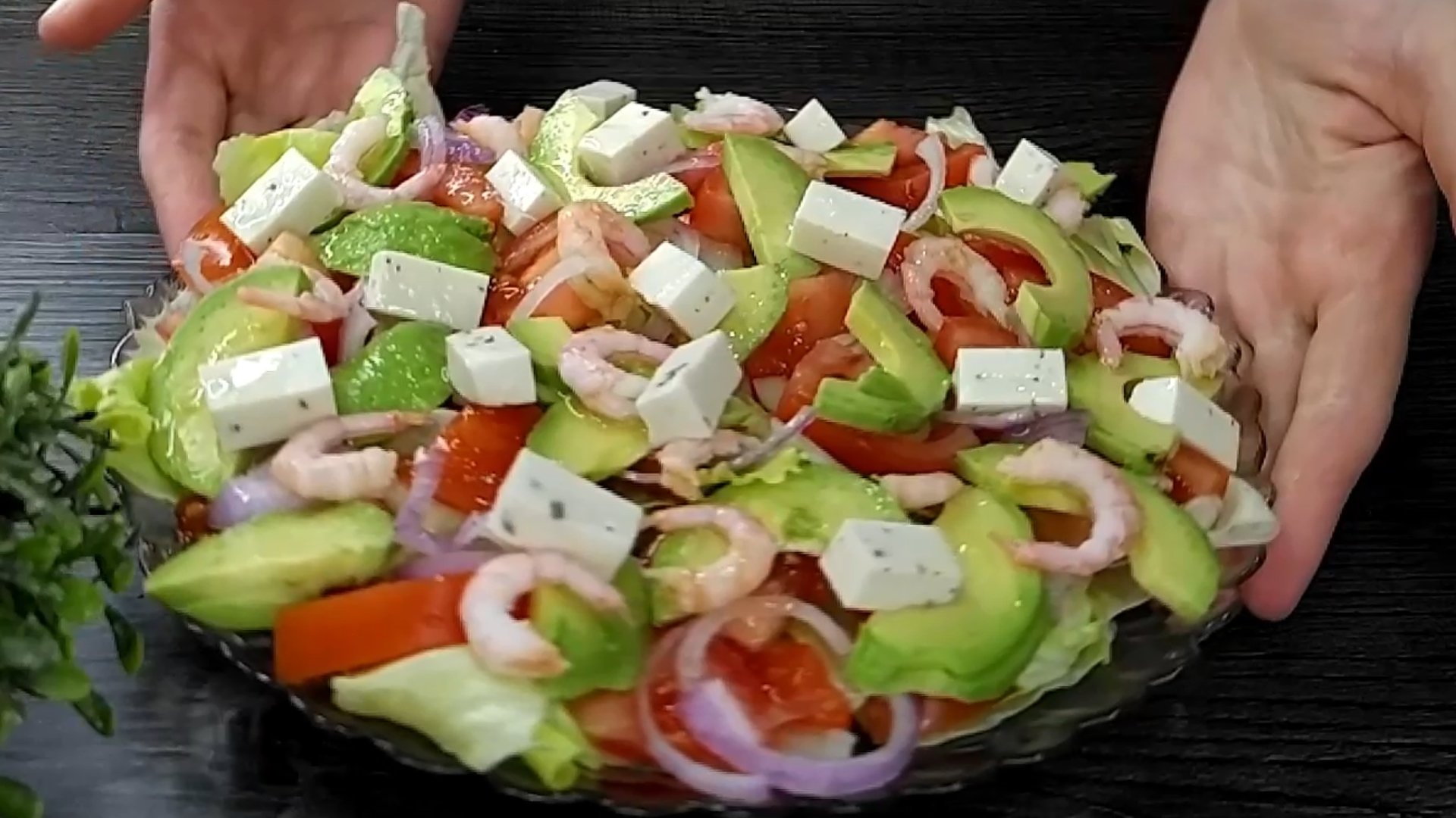 Рецепт салата который меня сильно удивил. Необычно вкусно и очень полезно