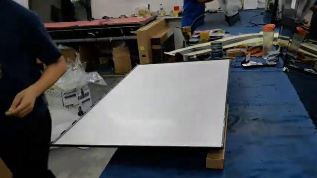 How to replace and repair (Skyworth or Coocaa) LED TV Screen and TFT: Dismantle LED TV Panel!