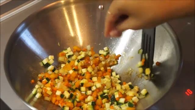 Рецепт №14. Тяхан с курицей (японский плов)