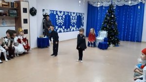 Новогодний утренник подготовительная группа "Снежная королева".