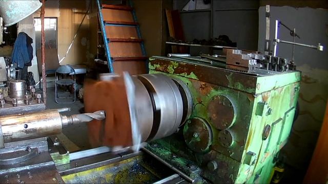 Изготовление отверстий на токарном станке. смотреть онлайн