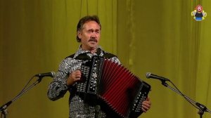 "ЭХ РАЗЫГРАЙСЯ ГАРМОНЬ МОЯ" Владимир Опарин в гостях у "Митрофановны".