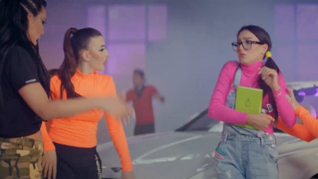 Anastasia Brukhtiy - Pari Pari / Пари Пари