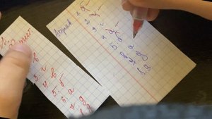 Проверяю тесты по литературе// Учитель ТВ// Выставляю оценки в электронный журнал