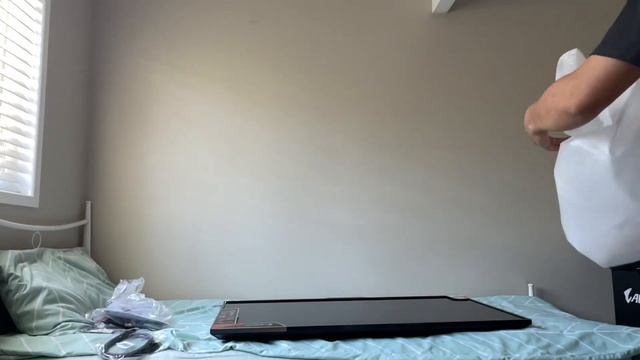 AORUS FV43U Tactical Gaming Monitor [ Unboxing ] смотреть онлайн