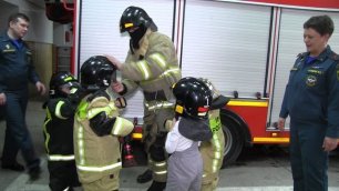 Сотрудники МЧС исполнили мечту будущего пожарного