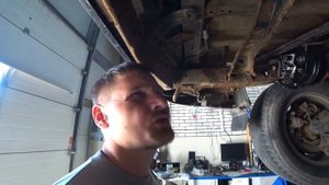 Упала пневма Land Cruiser Prado 120 2007г