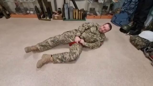 ОБЗОР КРОВООСТАНАВЛИВАЮЩЕГО СИЛИКОНОВОГО ЖГУТА «КОБРА» ОТ ОЛЕГА ШАЛДАЕВА | ТАКТИЧЕСКИЙ ЖГУТ смотреть онлайн