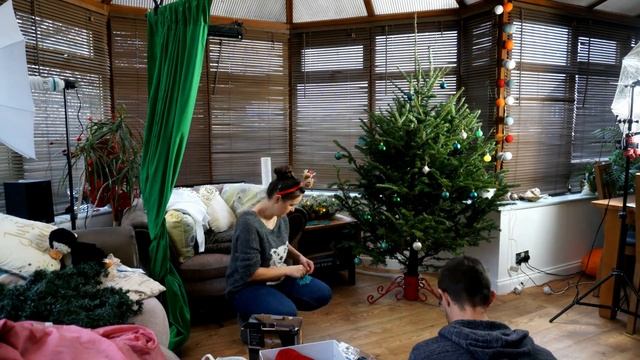 Скоро Праздник! смотреть онлайн