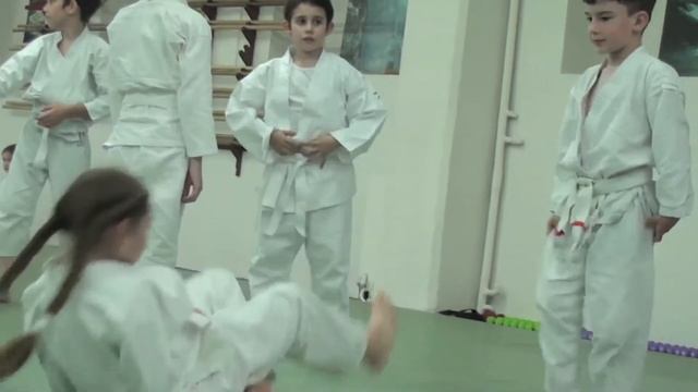 Новослободская, экзамен айкидо на 9,8,7 кю
