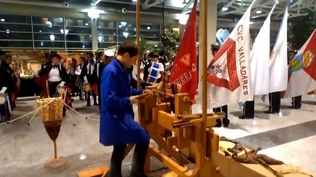 Ежегодная городская выставка перед празднованием РОЖДЕСТВА. Испания Галисия Виго! смотреть онлайн