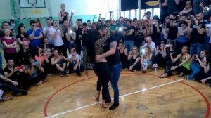 Daniel y Desirée bachata sensual Cracow 2015