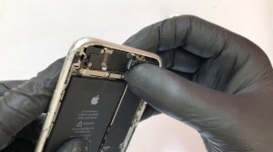 Apple iPhone 8 Silver 64GB не работает основная камера