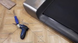 Ремонт складной беговой дорожки Xiaomi  WalkingPad  дорожка показывает ошибки_  E 01, E 02 , E 06