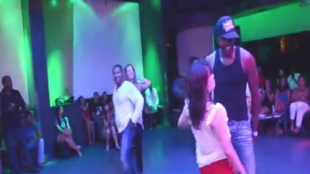 2012.06.21 - SalsAmor - Jack-N-Jill Bachata 002 [D7000-SVCD] смотреть онлайн