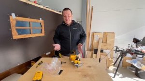 Электрорубанок DeWalt DCP580. Обзор и распаковка