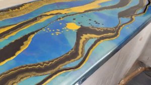 Как создать свою неповторимую поверхность из эпоксидной смолы Metally Epoxy.