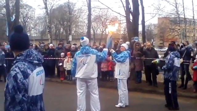 Зажигание пара олимпийского огня