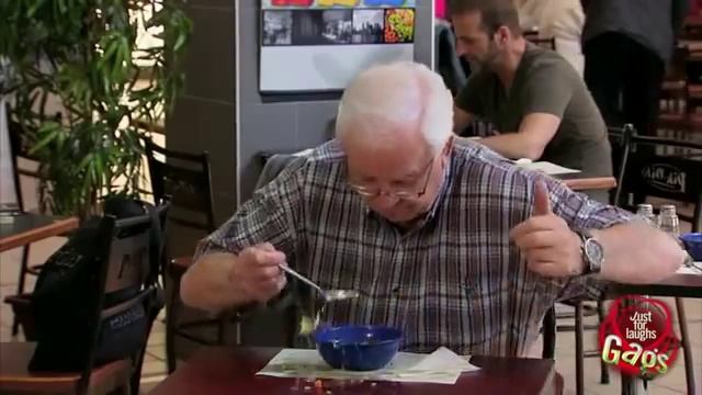 Приятного аппетита )) Жесть !!!! смотреть онлайн