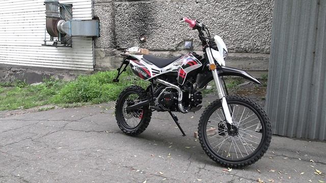 Питбайк XMOTOS 140 19"/16". Опыт личного использования.