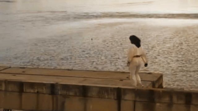 расцветают лилии. клип красноярск. сломанный мост смотреть онлайн