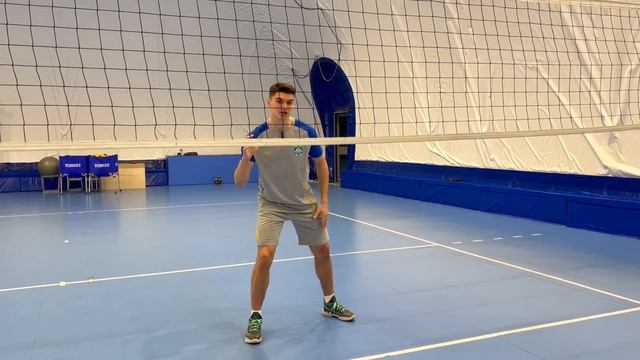 Волейбол | Обучение | Как ставить БЛОК? смотреть онлайн