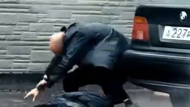 Падали но поднимались