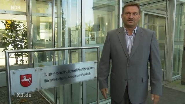 Realer Irrsinn: Nutzlose Autobahn | extra 3 | NDR смотреть онлайн