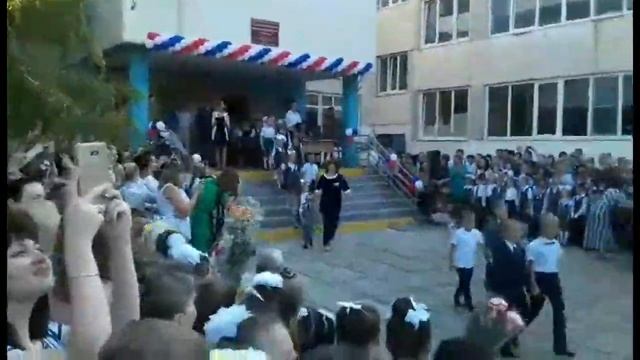 Василиса идет в первый класс, 1 сентября 2018 года смотреть онлайн