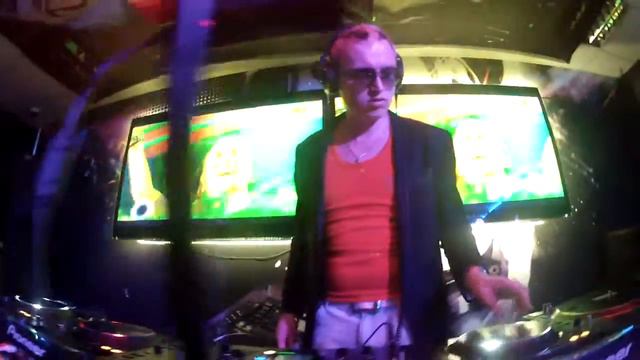 DJ Серёжа Quasar экзамен в Аудио школе DJ Грува Part 5 смотреть онлайн