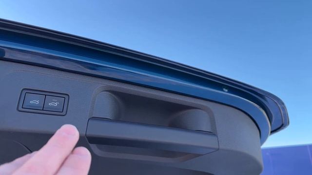 ??ЭКСКЛЮЗИВНЫЙ VW PASSAT 4Motion только из Германии в САМОЙ МАКСИМАЛЬНОЙ КОМПЛЕКТАЦИИ?? смотреть онлайн