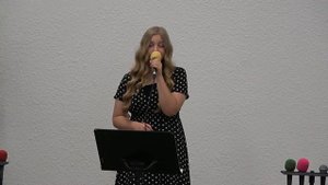 Мама, мама мое сердце, я твои целую руки.