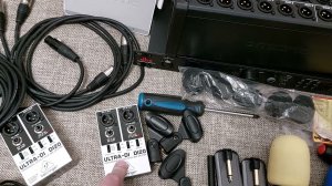 Микшер и микрофоны для концерта. Вот что я беру на концерт для акустики.