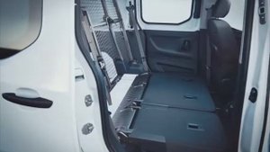 Toyota Proace City - Компактний фургон для масштабних перевезень