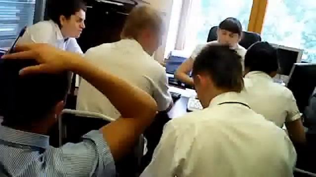 Видео с веб-камеры. Дата: Jul 12, 2012 8:43:38 AM. смотреть онлайн