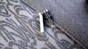 Установка подлокотника на Рено Дастер Breckner