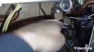 замена теплообменника гвс и манометра на котле Юнкерс
