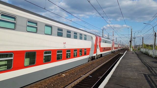 свежий ЭП2К-466 с поездом №160 Москва-Петрозаводск | Алабушево смотреть онлайн