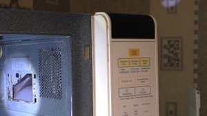 ИСКРИТ МИКРОВОЛНОВКА Ремонт на дому своими руками (Samsung PG382R)
