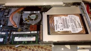 MacBook 2007 A1181 установка Bay Caddy(OptiBay)