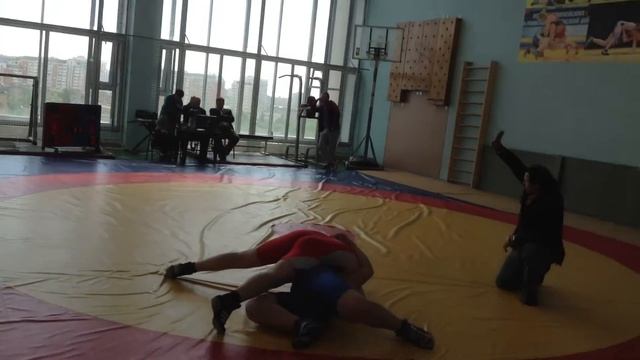 ГИОРГИ АСАНИДЗЕ,чемпион Москвы по вольной борьбе. смотреть онлайн