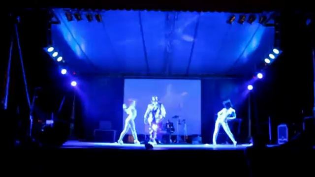 Freak show «Зеркальный мир». Заказать Light FREAK SHOW от Русский Hollywood