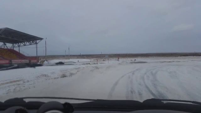 Тренировка Toyota vitz на Красном Кольце Winter Timeattack 2015г. смотреть онлайн