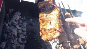 Свиные рёбра на вертеле! свинина #вертел