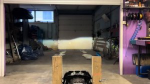 Адаптивные фары BMW E60 Рест/ замена стекол фар/ замена штатных линз/ покраска ресничек. До/после