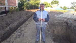 23. Копка котлованов септика, траншеи канализационного трубопровода. Вечер