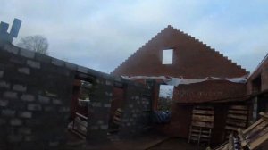 Кладка дома из двойного кирпича , дешевый вариант , своими руками