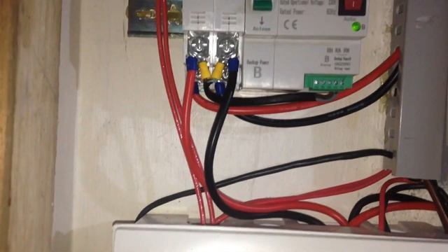 Anern Hybrid Inverter 1st day of operation смотреть онлайн